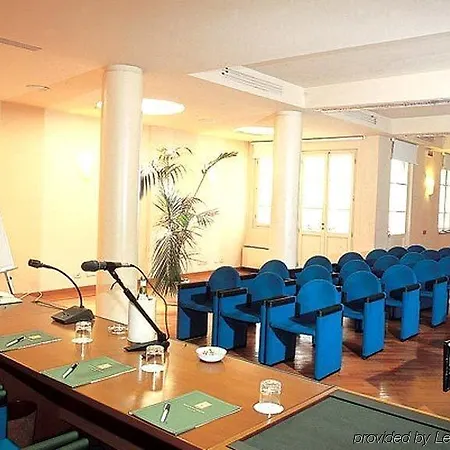 Hotel Plaza E De Russie - Relais&châteaux