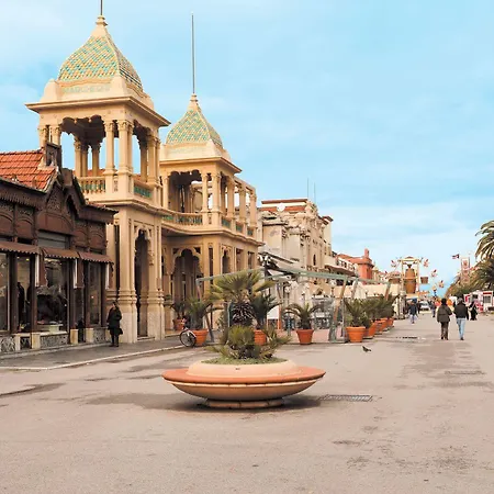 Plaza E De Russie - Relais&châteaux 5*