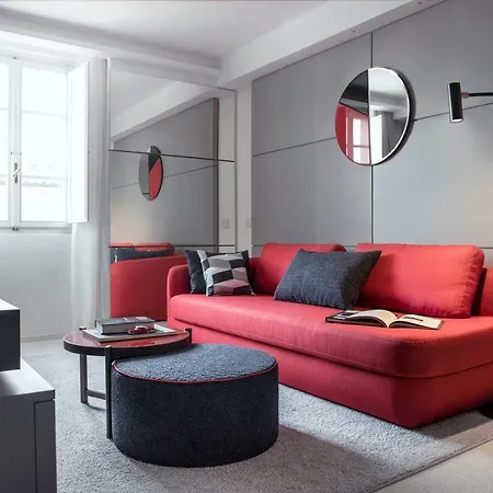 Plaza E De Russie - Relais&châteaux Hotel