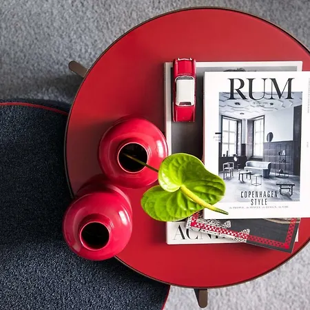 Plaza E De Russie - Relais&châteaux Hotel