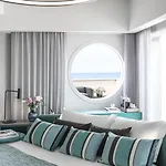 Plaza E De Russie - Relais & Chateaux 5*