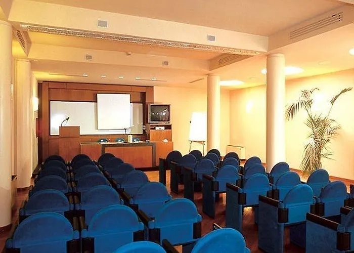 Plaza E De Russie - Relais & Chateaux