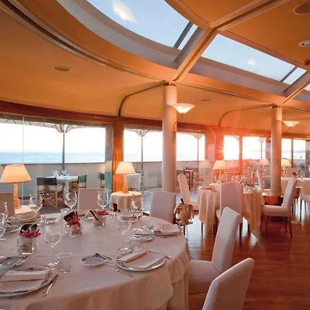 Hotel Plaza E De Russie - Relais&châteaux Viareggio